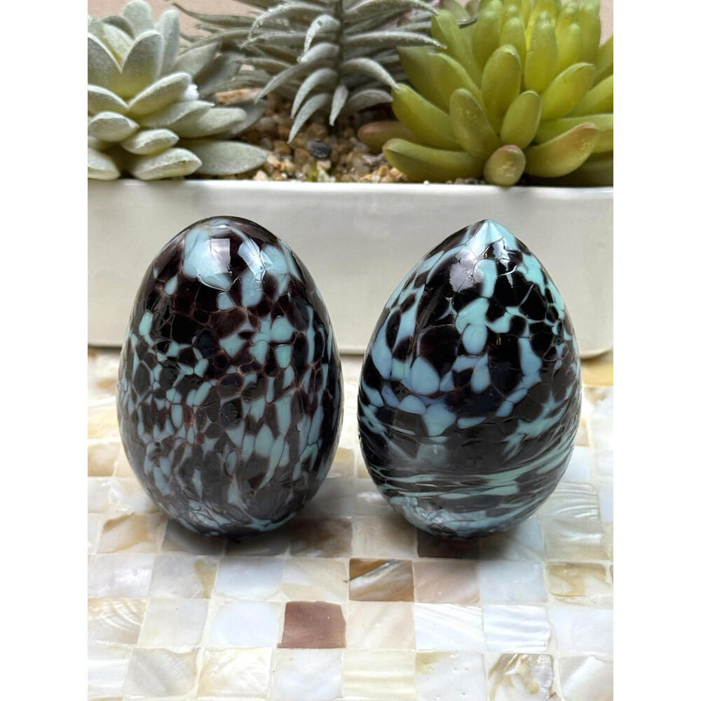 2‎ Vintage Bohdana Czech Art Glass Eggs Blue Dark Purple Spelked Paperweight Art